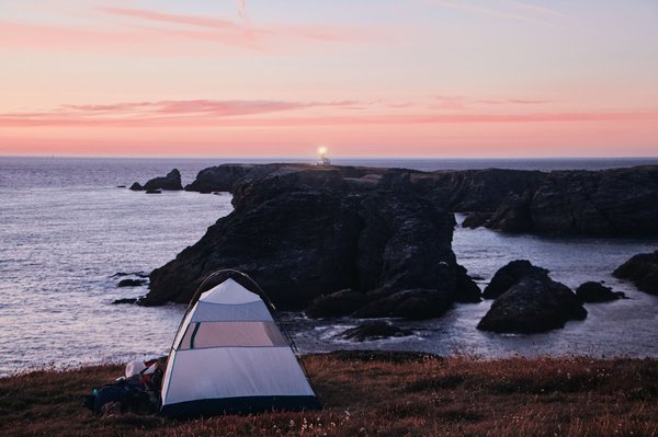 Notre guide des campings à proximité de Quimper 3 ou 4 étoiles pour des vacances en famille idéales